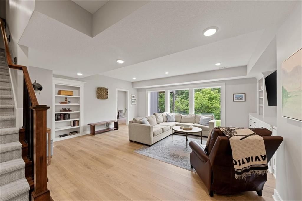 13430 Terrace Park Drive — photo 32