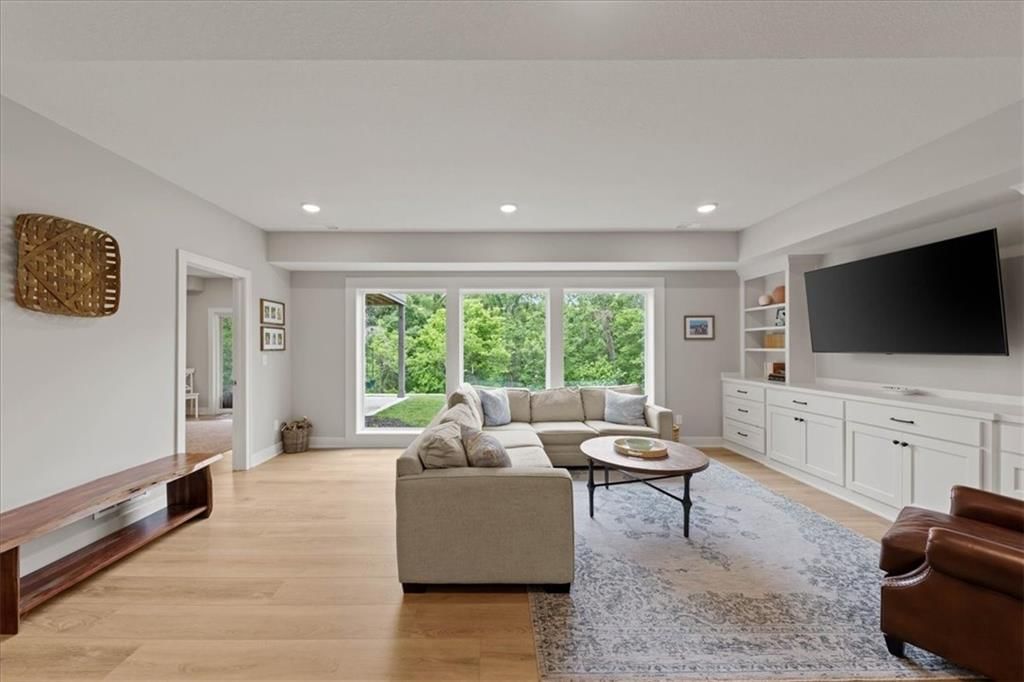 13430 Terrace Park Drive — photo 33