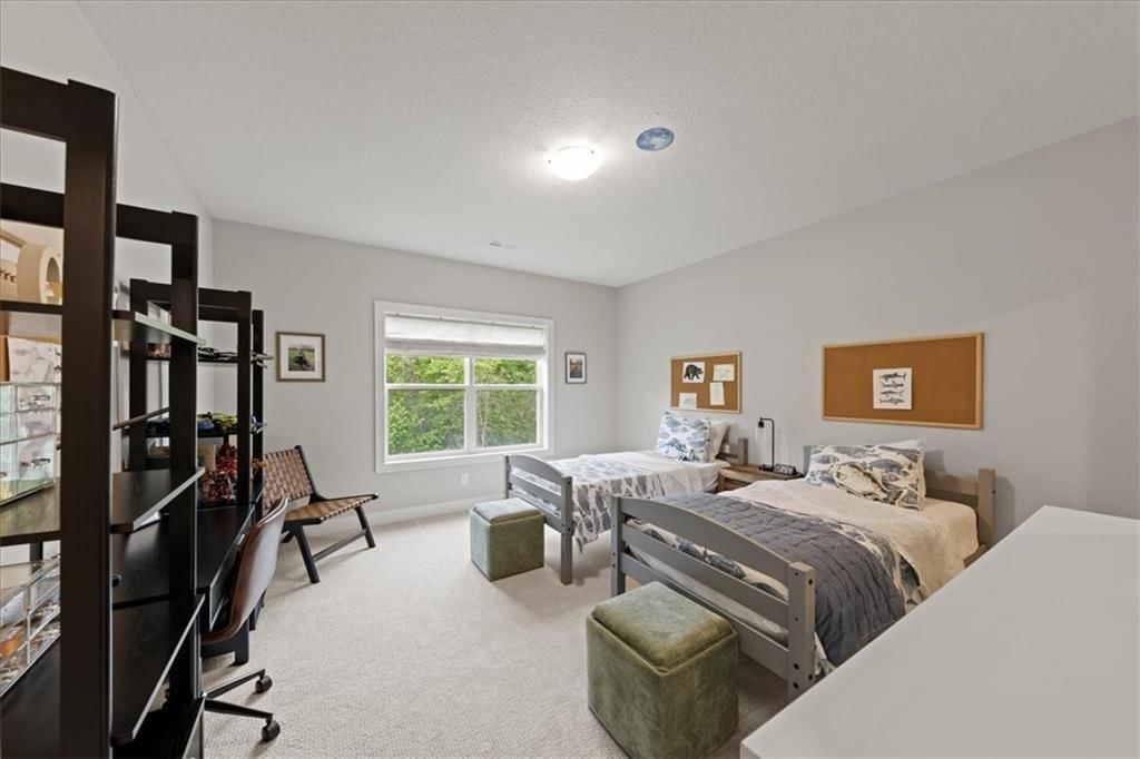 13430 Terrace Park Drive — photo 36