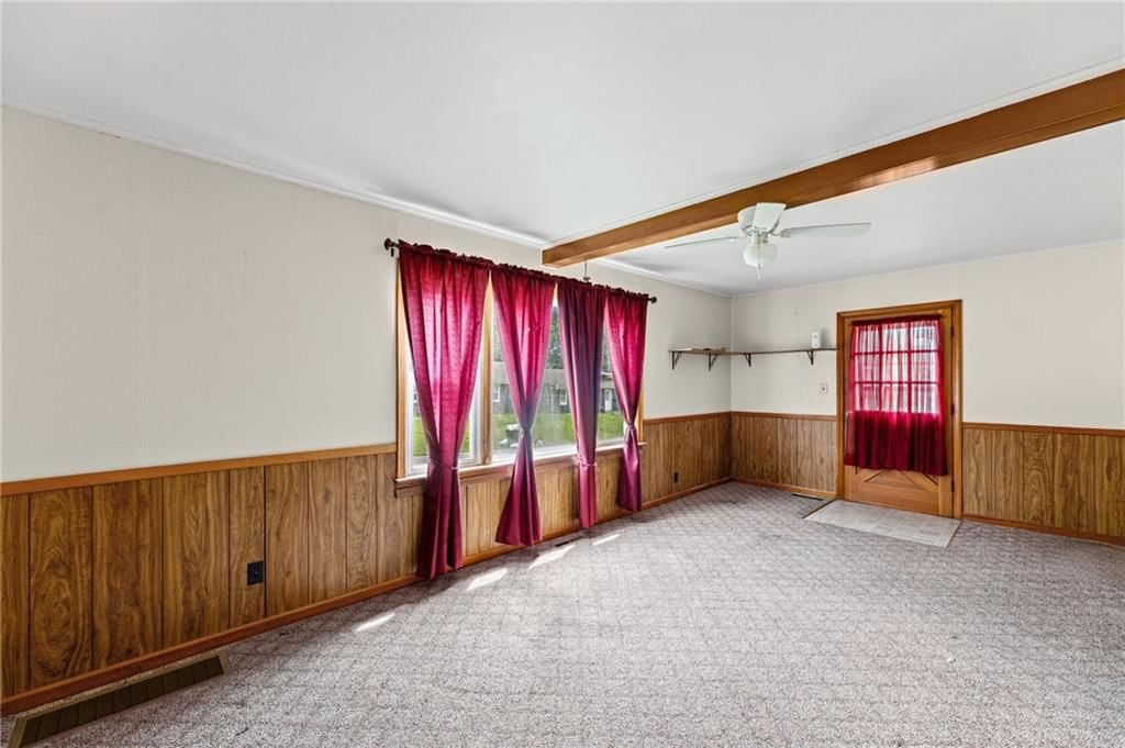 112 S Locust Street — photo 9