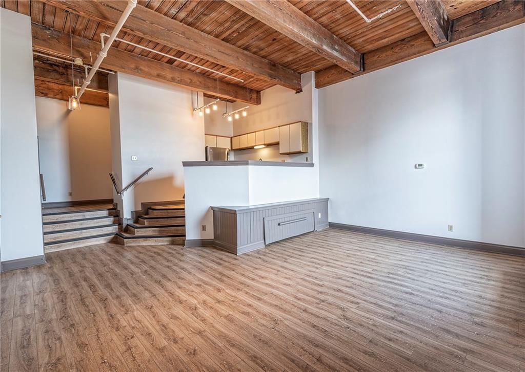 308 W 8th Street — photo 3