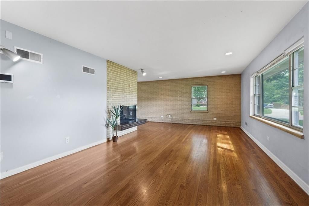 4611 Gibbs Road — photo 4