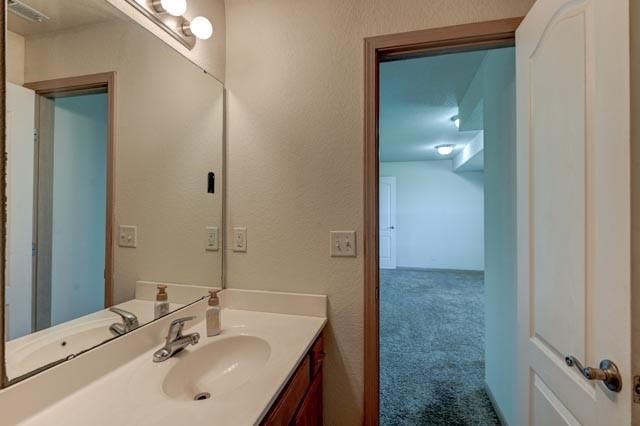 1215 NW Ashley Lane — photo 32