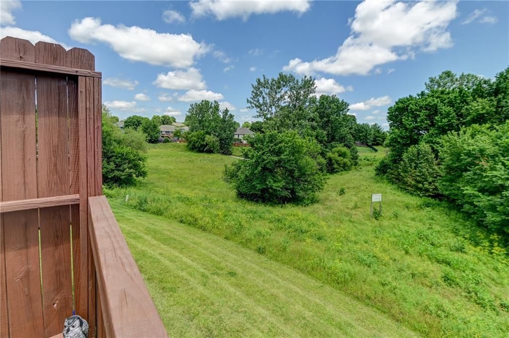 1215 NW Ashley Lane — photo 41