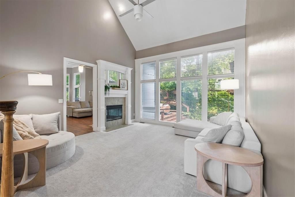 5812 NW Hickory Place — photo 7