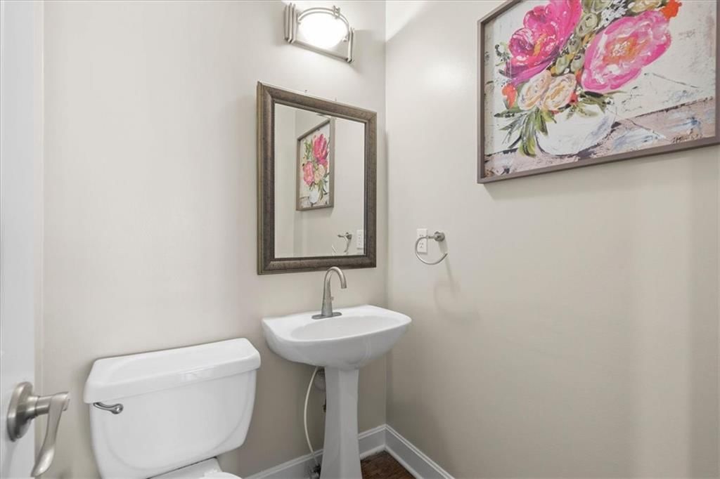 5812 NW Hickory Place — photo 15