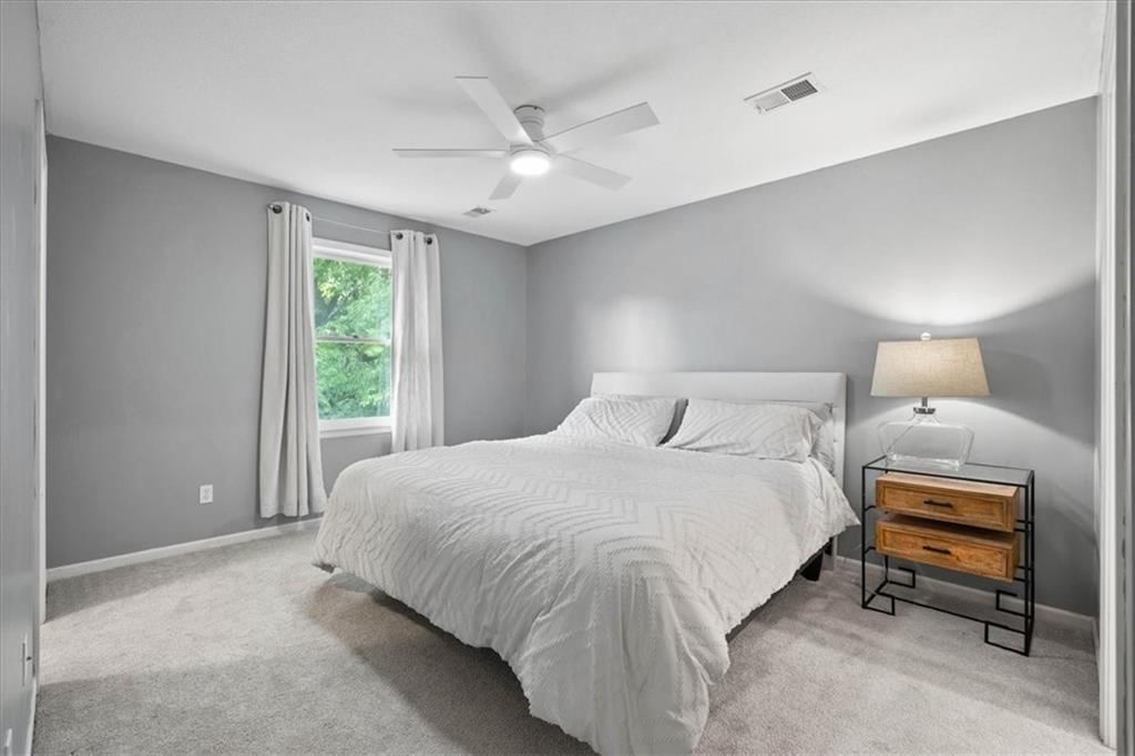 5812 NW Hickory Place — photo 17