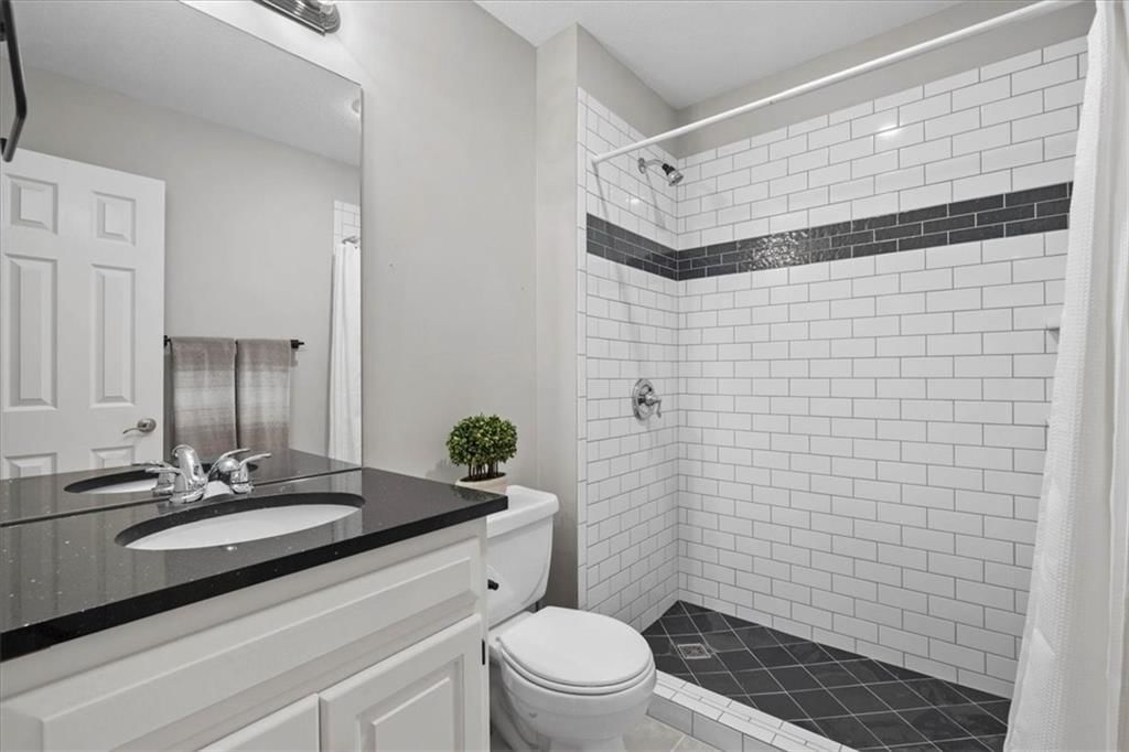 5812 NW Hickory Place — photo 18