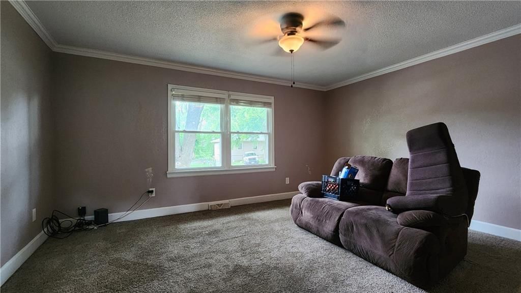 115 SHERRI Lane — photo 4