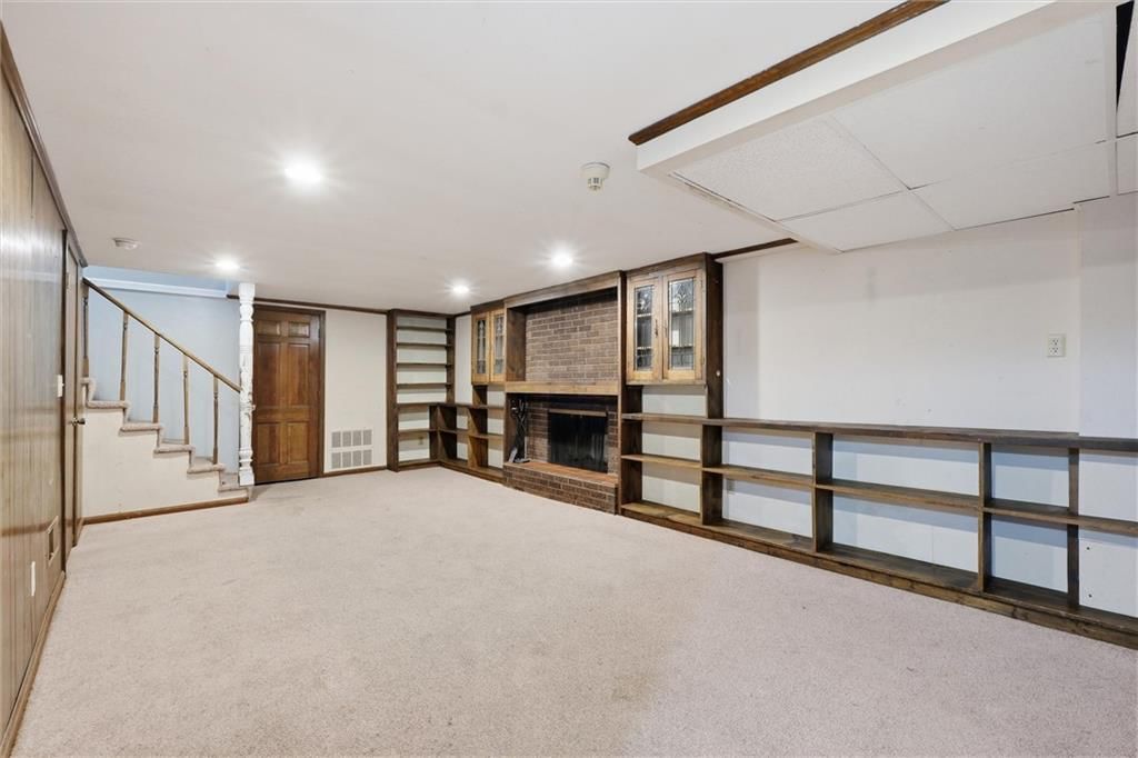 8315 Oakland Avenue — photo 20