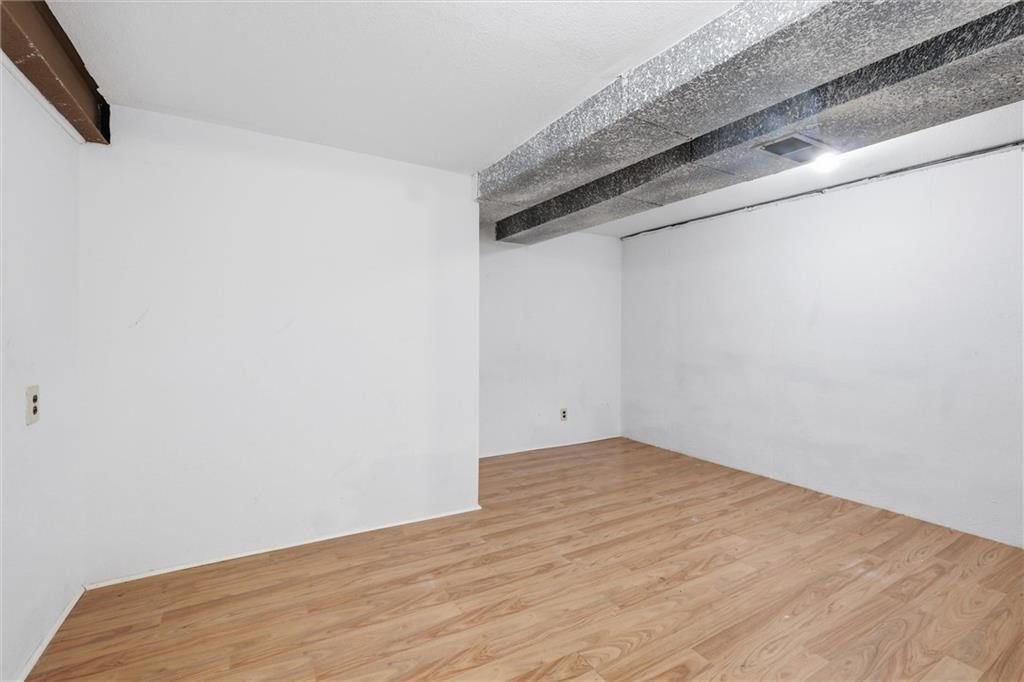 8315 Oakland Avenue — photo 22