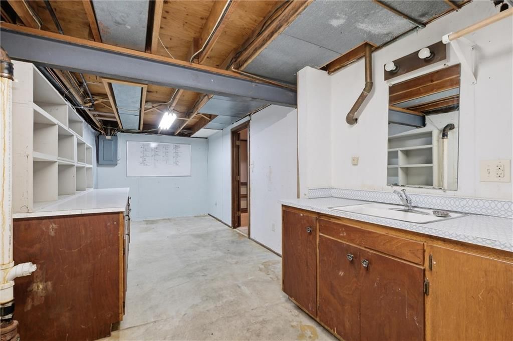 8315 Oakland Avenue — photo 26