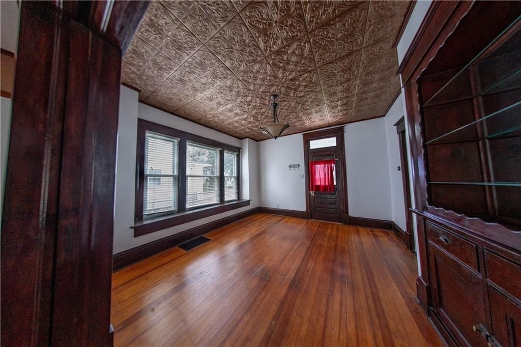 2526 S 17th Street — photo 18