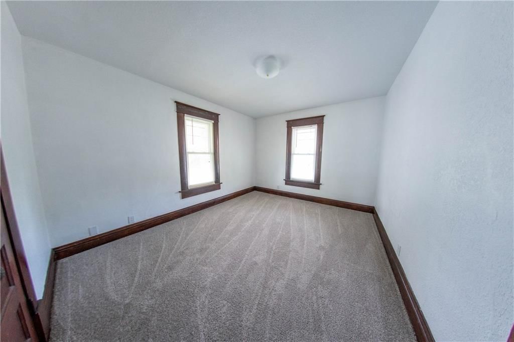 2526 S 17th Street — photo 35