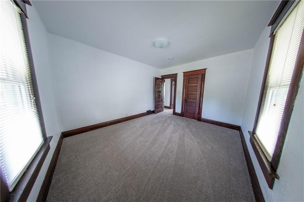 2526 S 17th Street — photo 36