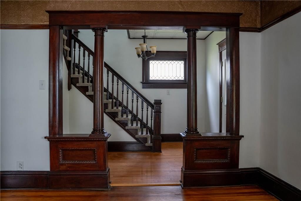 2526 S 17th Street — photo 40