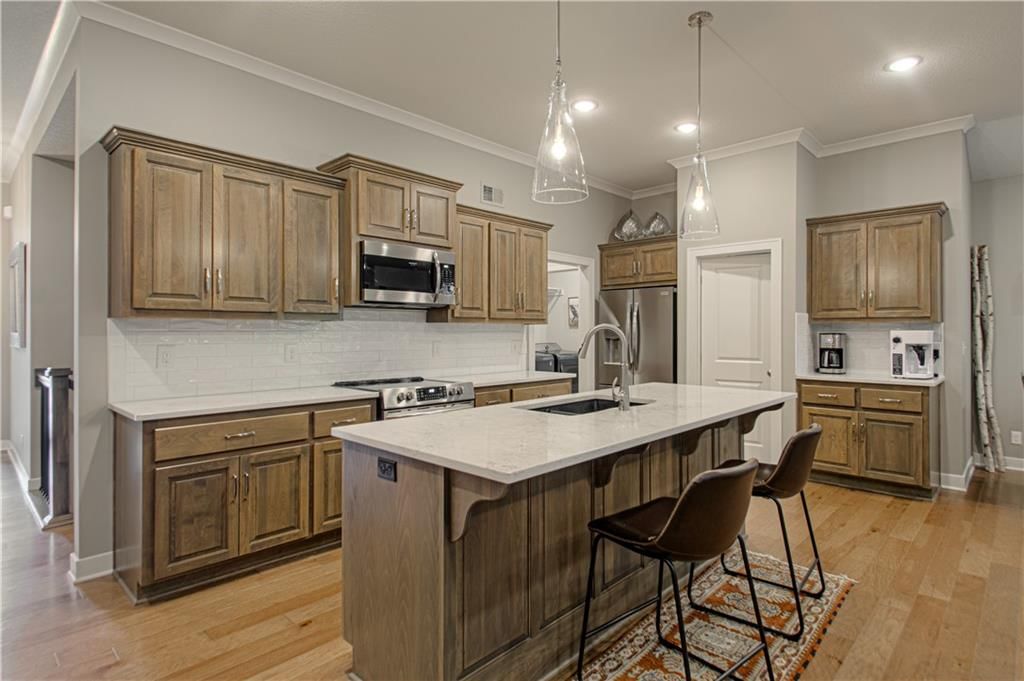 8701 N Allenton Avenue — photo 12