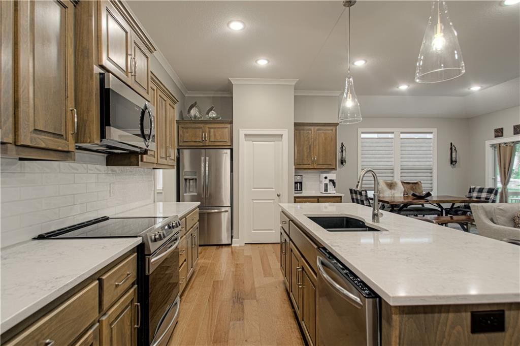 8701 N Allenton Avenue — photo 13