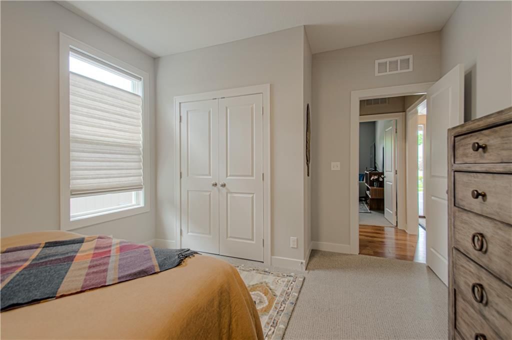 8701 N Allenton Avenue — photo 27