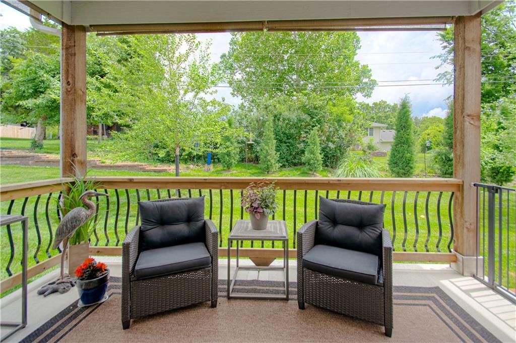 8701 N Allenton Avenue — photo 42