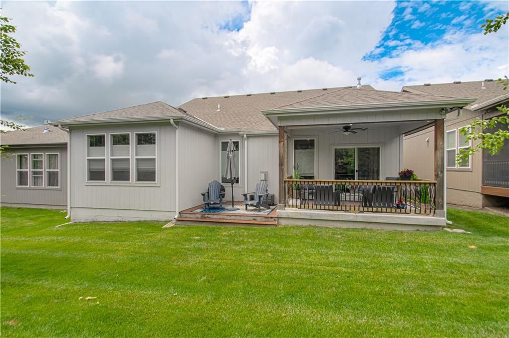 8701 N Allenton Avenue — photo 44