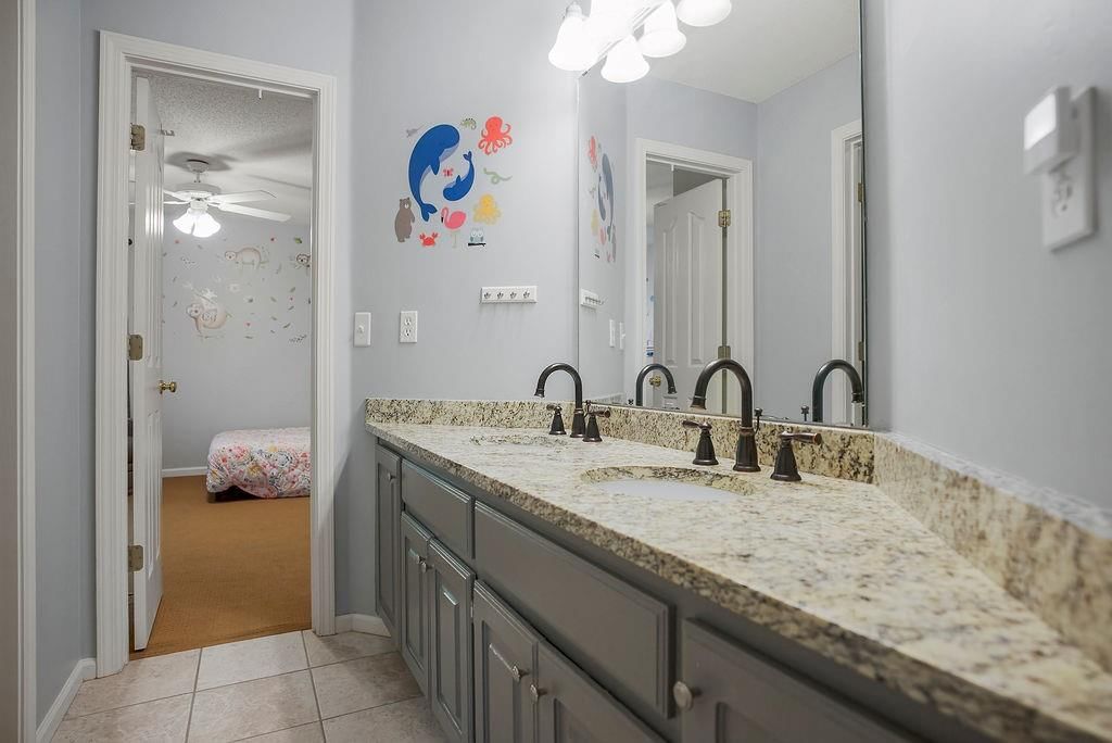 14108 Hadley Street — photo 23