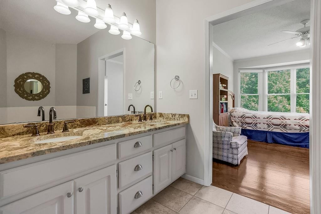 14108 Hadley Street — photo 27