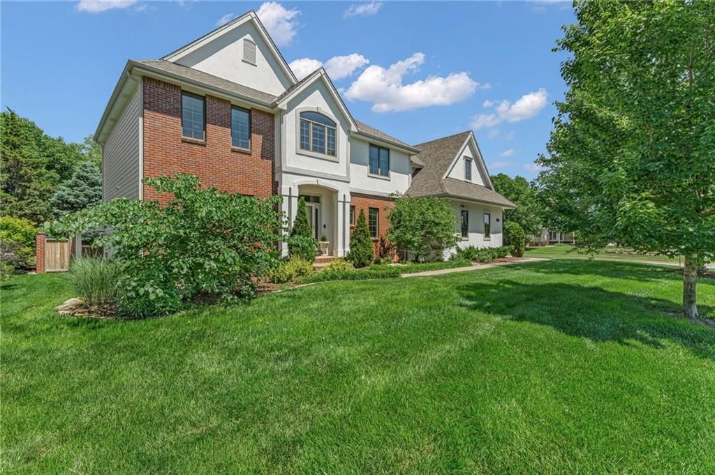 4728 Wimbledon Drive — photo 2