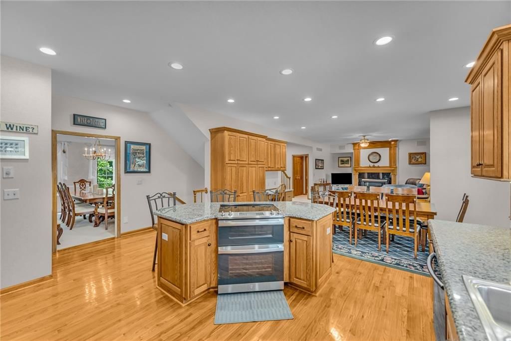 4728 Wimbledon Drive — photo 18