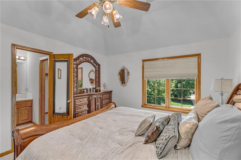 4728 Wimbledon Drive — photo 29