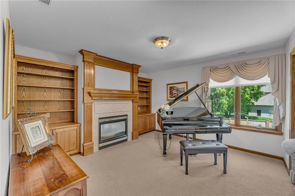 4728 Wimbledon Drive — photo 32