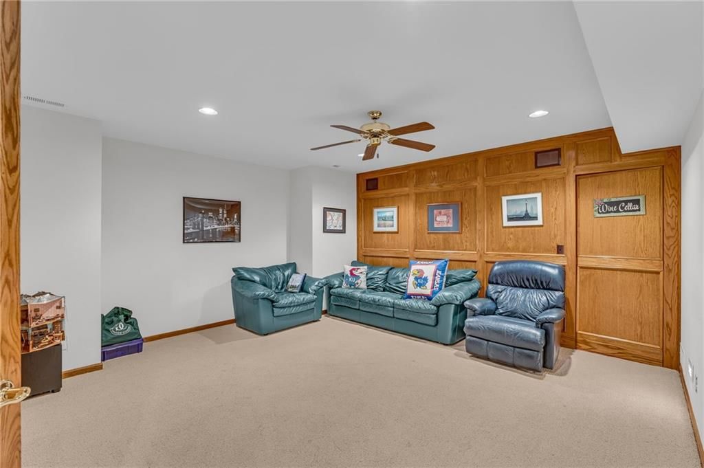 4728 Wimbledon Drive — photo 56
