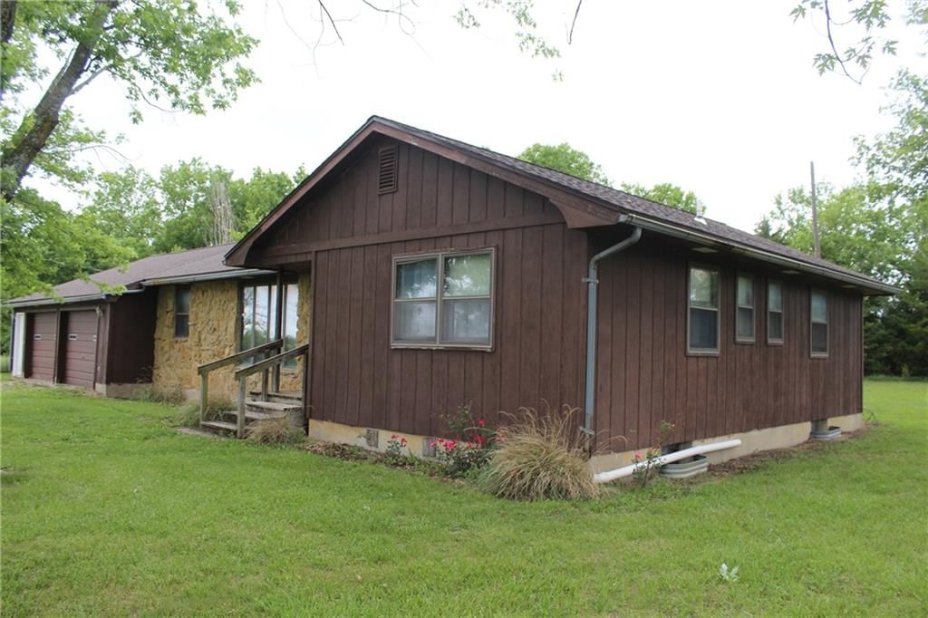 1470 Texas Road — photo 2