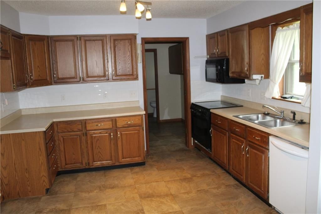 1470 Texas Road — photo 9