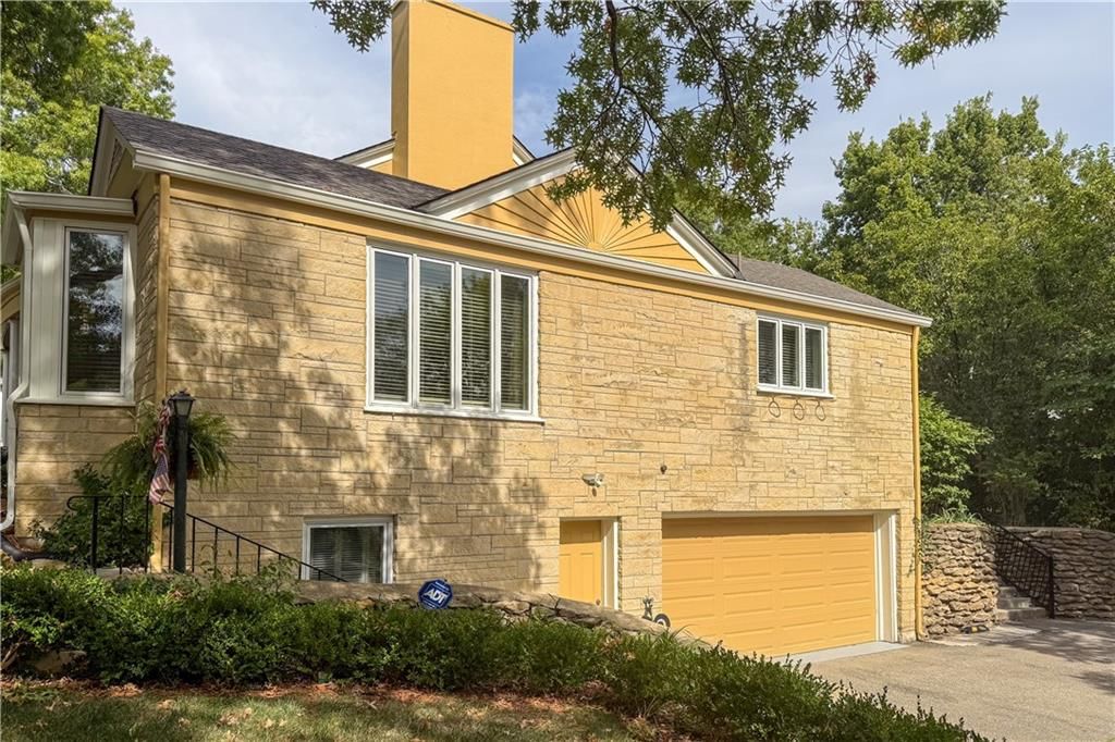 1336 Spencer Drive — photo 4
