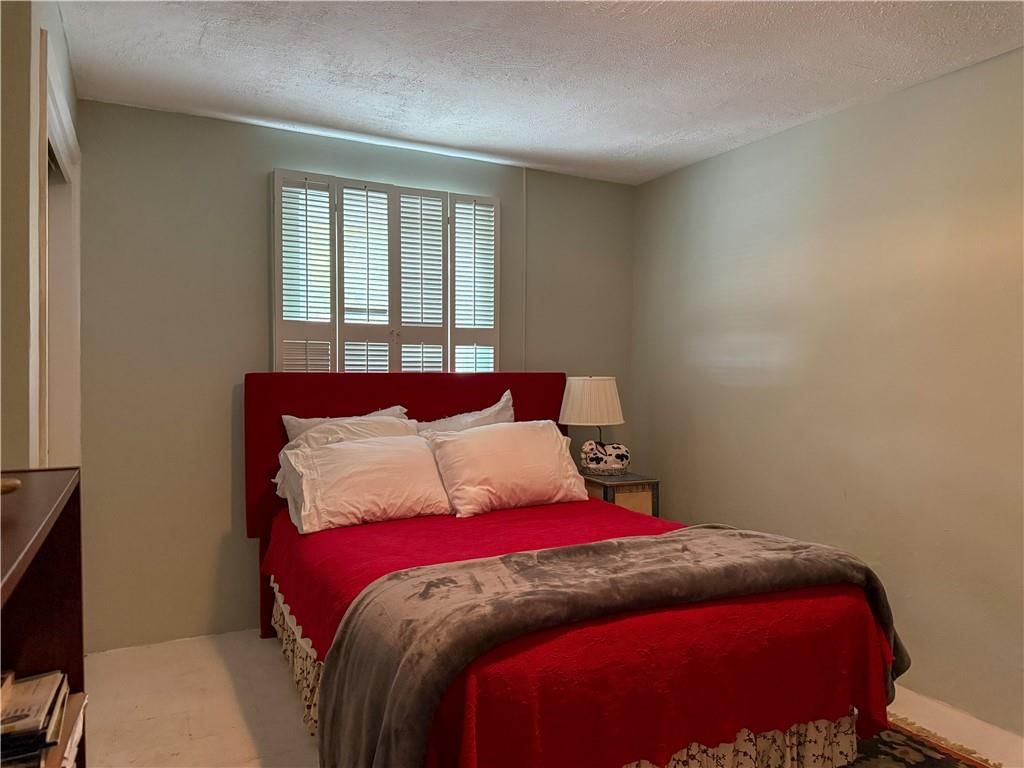 1336 Spencer Drive — photo 32
