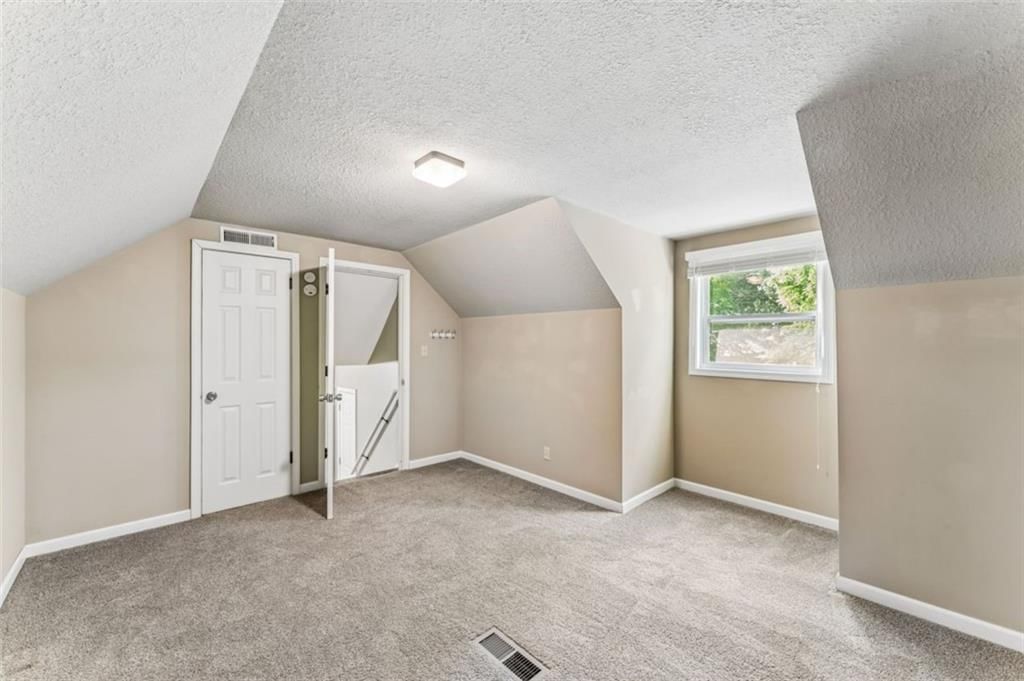 10901 W 91st Terrace — photo 34