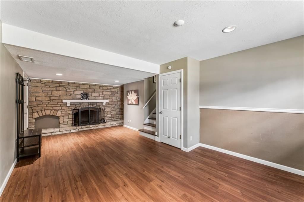 10901 W 91st Terrace — photo 37