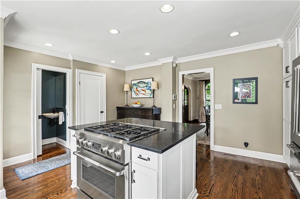 7225 Ward Parkway — photo 14