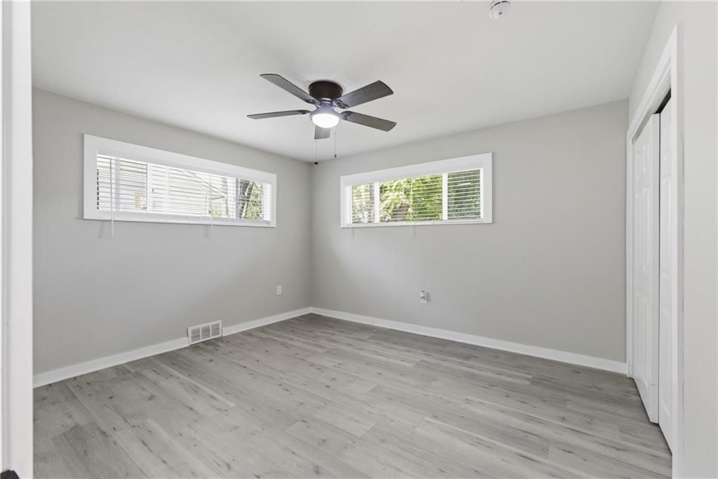 11310 CORRINGTON Avenue — photo 18