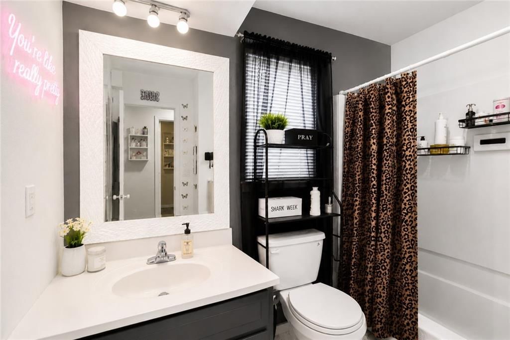 717 NE Ball Drive — photo 15