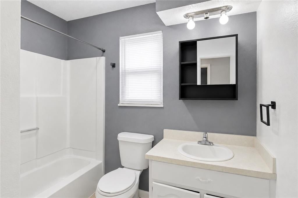 717 NE Ball Drive — photo 26