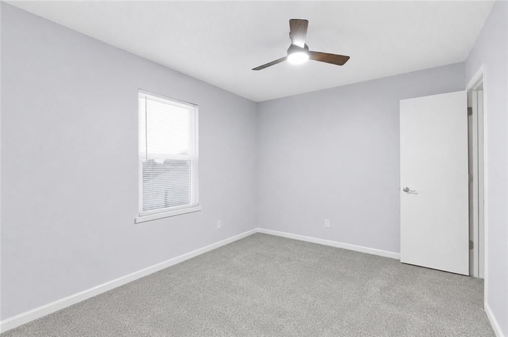 717 NE Ball Drive — photo 30