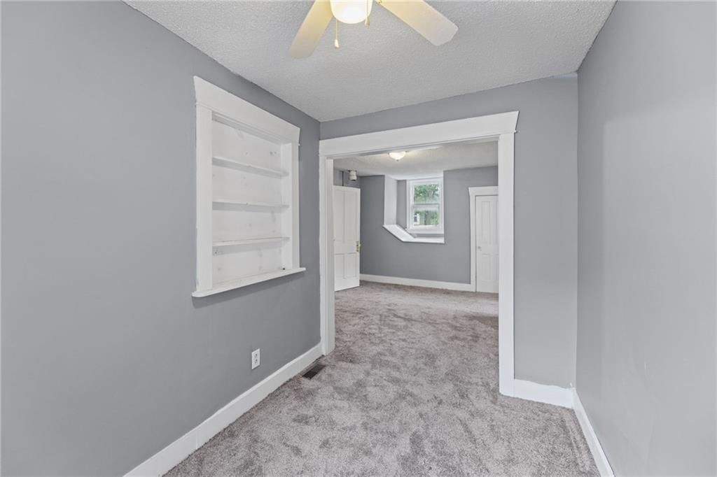 1017 S Hickory Street — photo 26