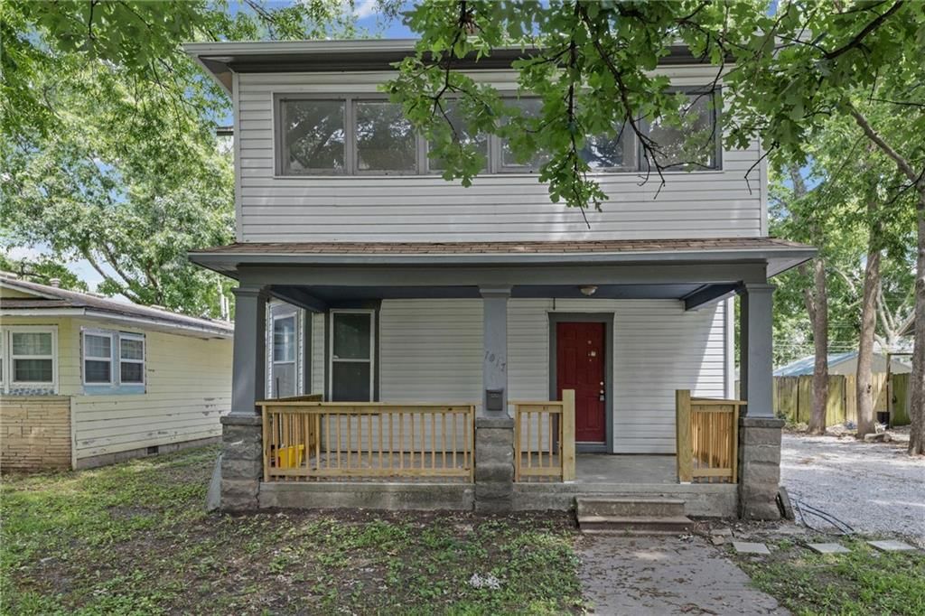 1017 S Hickory Street — photo 39