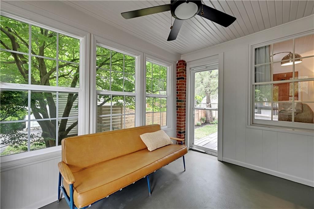 5232 Roe Boulevard — photo 3