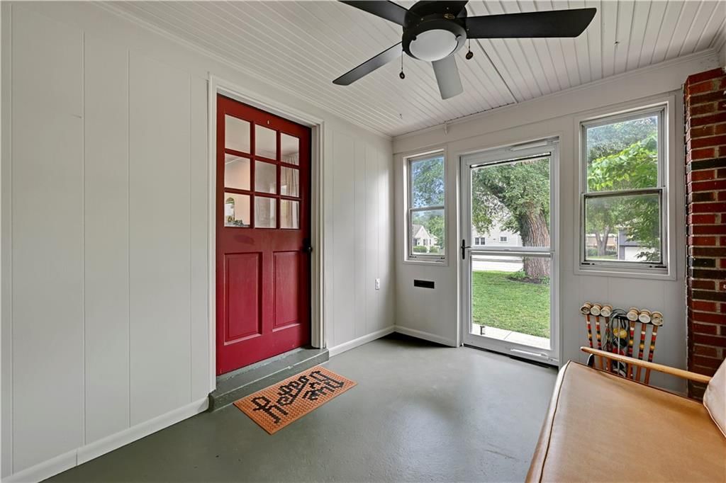 5232 Roe Boulevard — photo 4