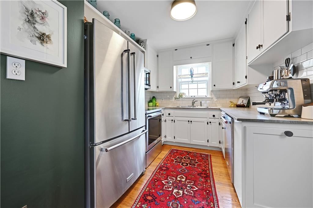 5232 Roe Boulevard — photo 13