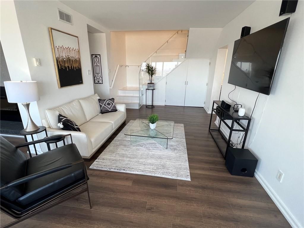 2510 Grand Boulevard — photo 10