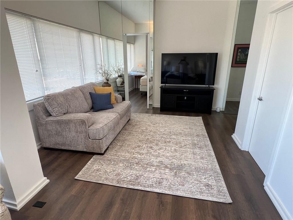 2510 Grand Boulevard — photo 24